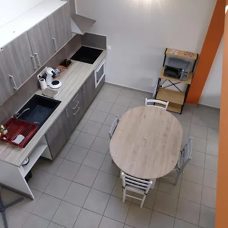 Des Bruyeres Hébergement de vacances *