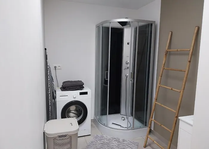 Des Bruyeres Wardrecques